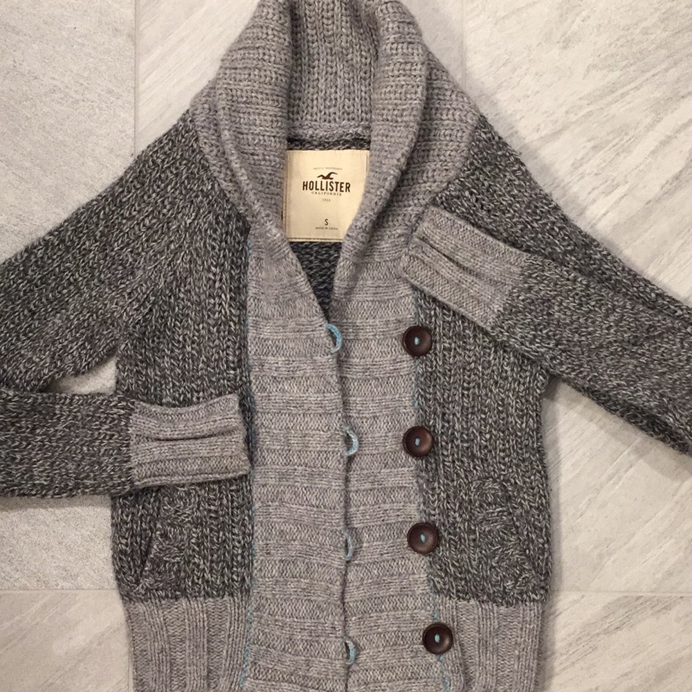 New Hollister Knit Gray Sweater Button Up